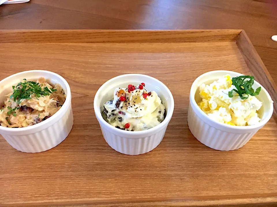 Snapdishの料理写真:3種類デップ(^o^)✨❗️|Ayakoさん