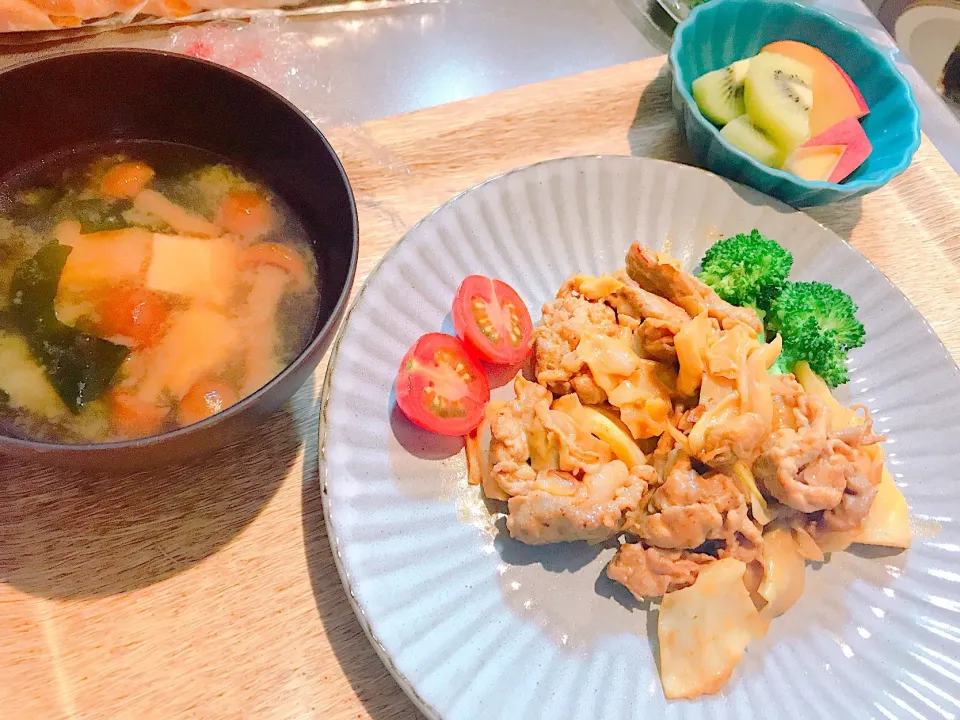 豚とキャベツの醤油カレー炒め|Yuka Ozakiさん