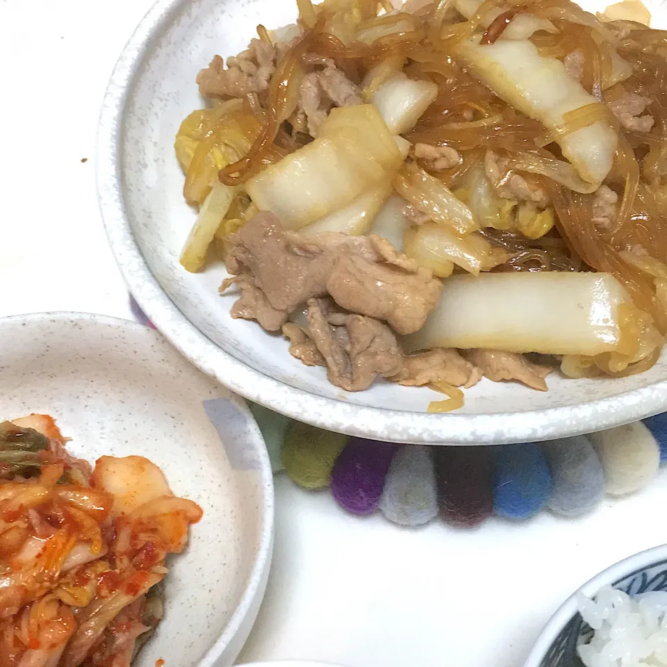 Snapdishの料理写真:白菜と豚肉、春雨のオイスター炒め|Nayutaさん