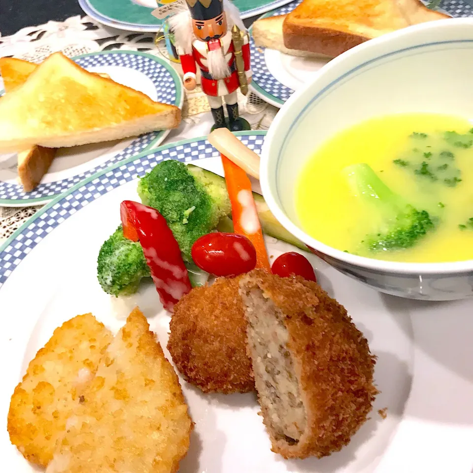 コロッケ朝ごはん|シュトママさん