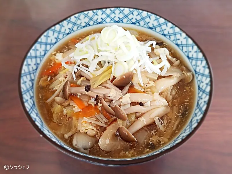 今日の昼はきのこと卵のあんかけうどんです|ソラシェフさん