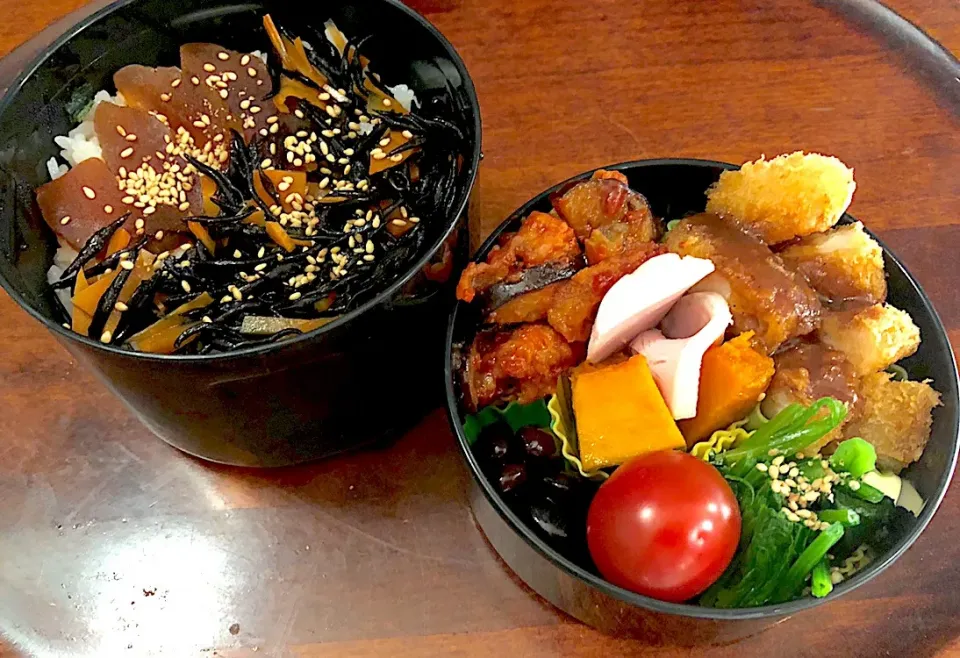 Snapdishの料理写真:本日もお弁当🍱イカフライ🦑ナスと唐揚げのトマト炒め🍅（セゾンファクトリーのトマトケチャップ使用）かぼちゃの煮物🎃黒豆🌰ハム🥩ほうれん草🥬 #息子弁当  #サーモスランチジャー  #イカフライ  #なす  #トマトケチャップ  #セゾンファクトリー  #セゾンファクトリーのトマトケチャップ  #ほうれん草のおひたし  #|Yukie  Toriseさん