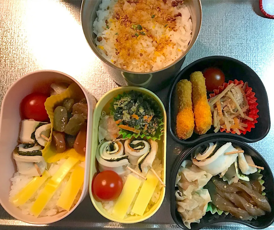 旦那と娘達のお弁当♪|このみんさん