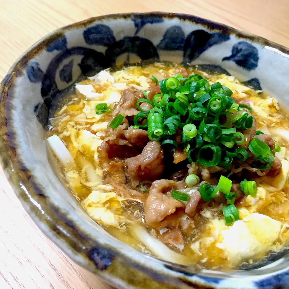 ✳︎肉たまあんかけうどん|つなもんさん