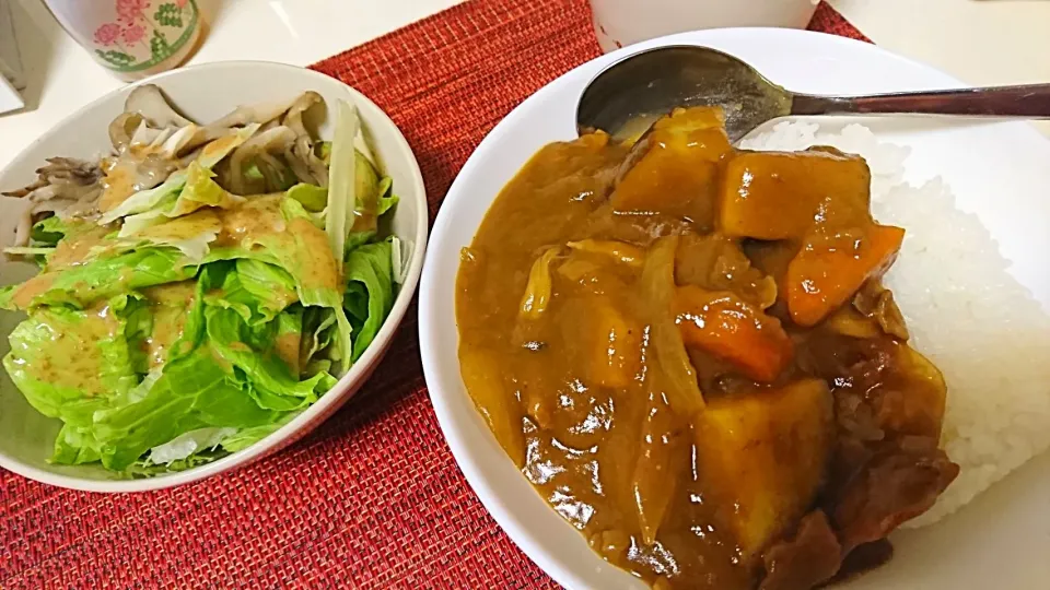 さつまいもカレー&舞茸サラダ|やのさん