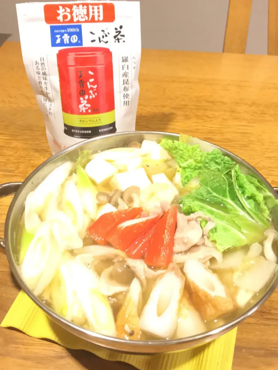 Snapdishの料理写真:こんぶ茶鍋〜〜🍲|まんぞーさん