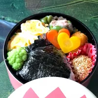 娘のお弁当🍙|きゃずさん