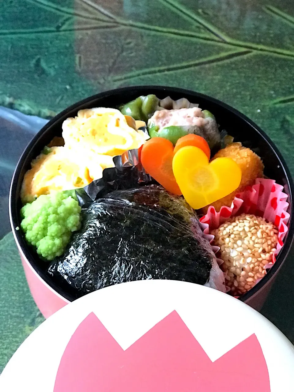 娘のお弁当🍙|きゃずさん