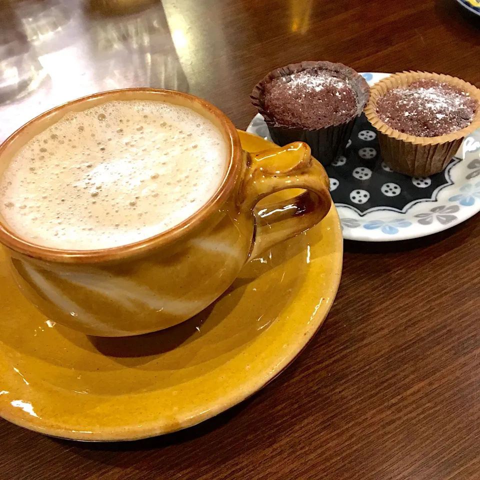 ミニチョコマフィン？😋|ともさん