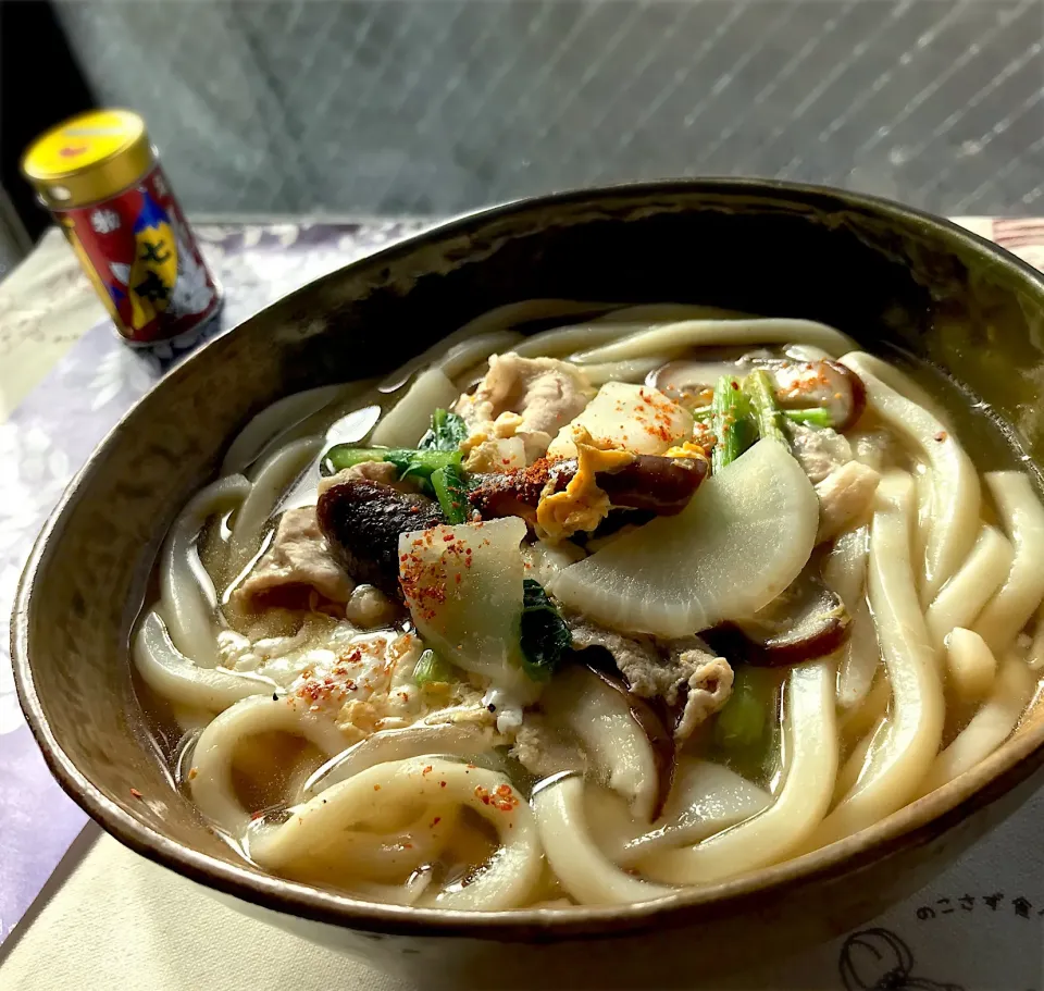 昼ごはん  肉うどん、かぶとたまごとしいたけと。|砂雪さん