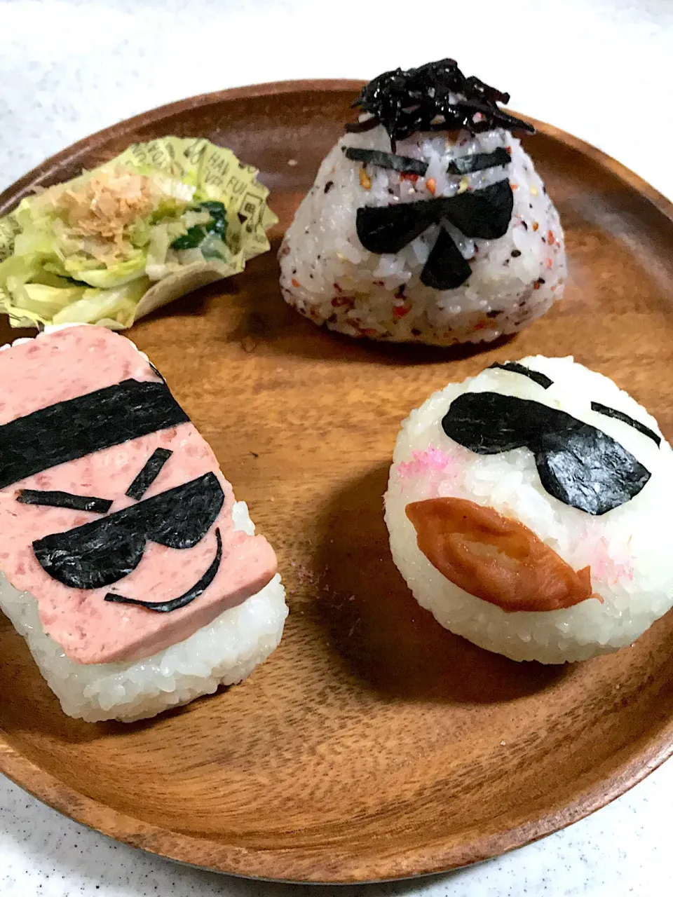 Snapdishの料理写真:お弁当〜〜🍙
社会人2年目の🍙|まんぞーさん