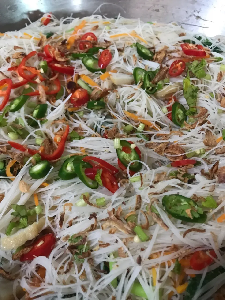 Snapdishの料理写真:Fried Vermicilli Noodles with pickle chillies|Joha Hassanさん