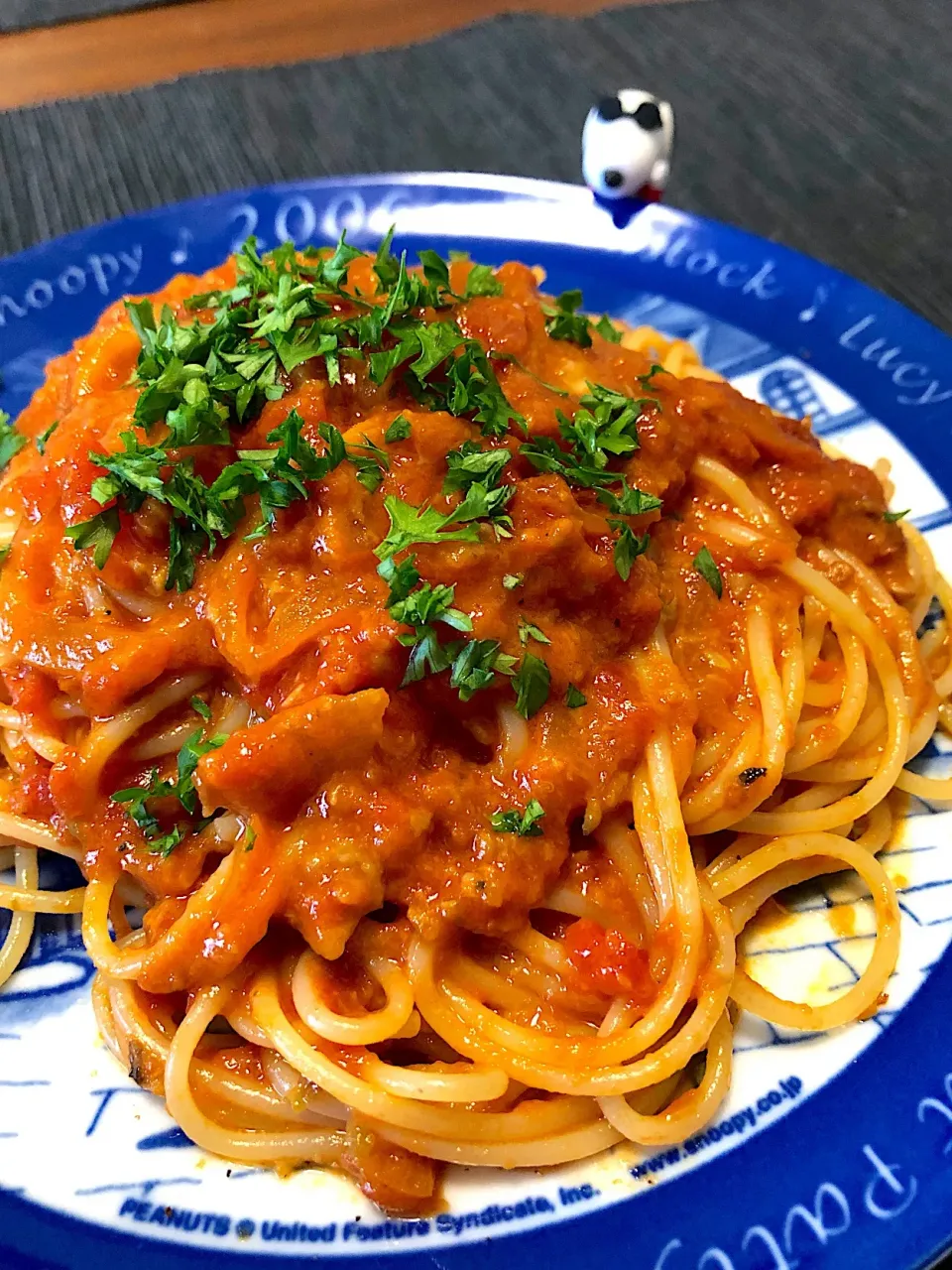 Snapdishの料理写真:トマト煮ソースでパスタランチ🍝|Norikoさん