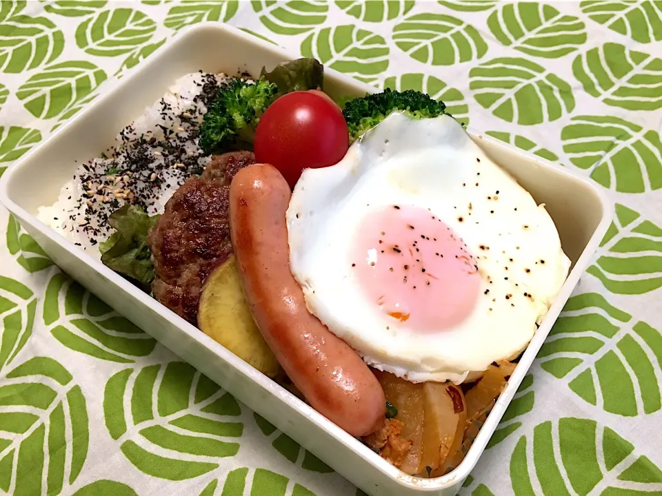 ハンバーグの旦那弁当。|Chiharuさん