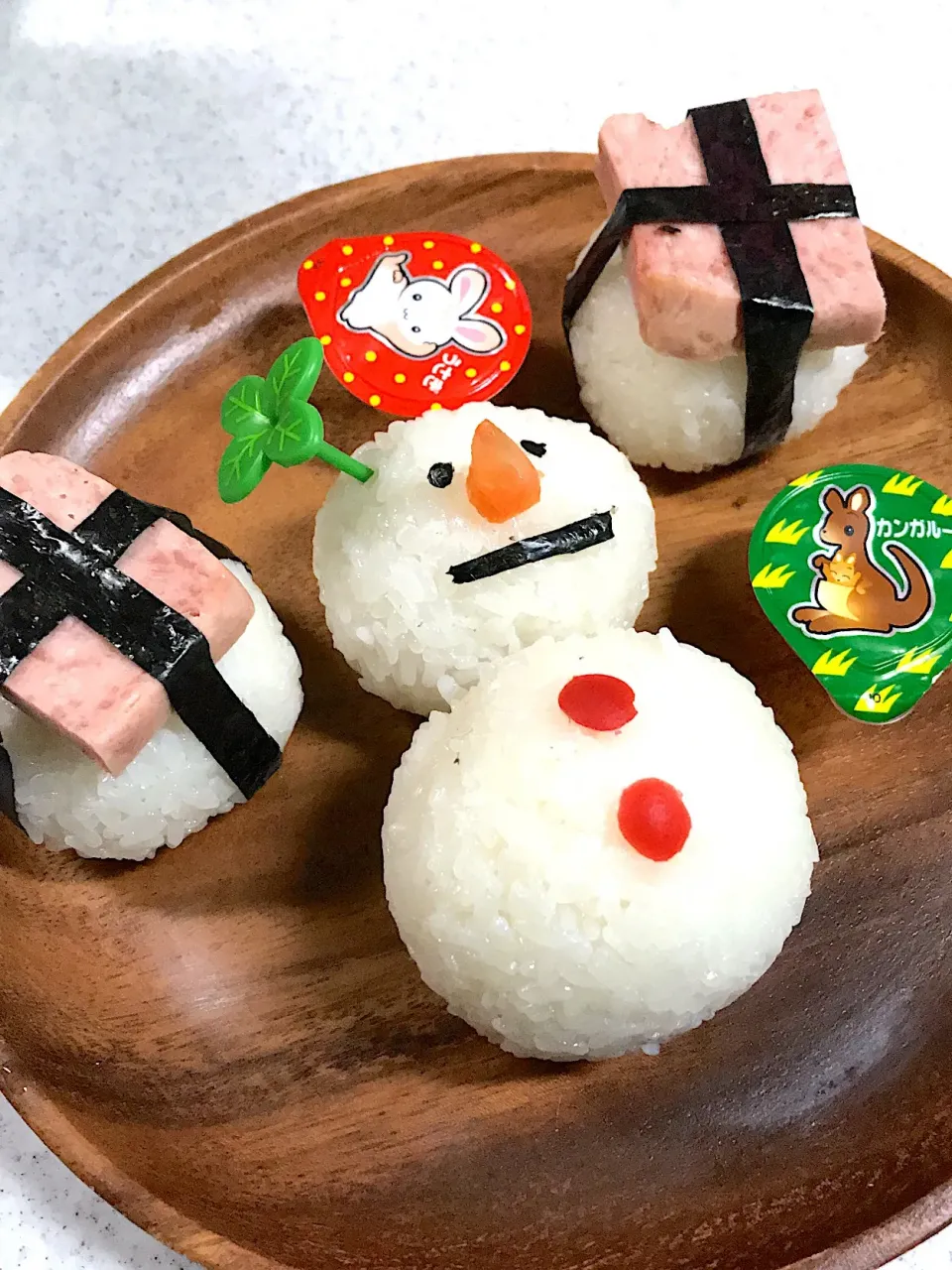 Snapdishの料理写真:お弁当〜〜🍱🍙
社会人2年目の次女🍙|まんぞーさん