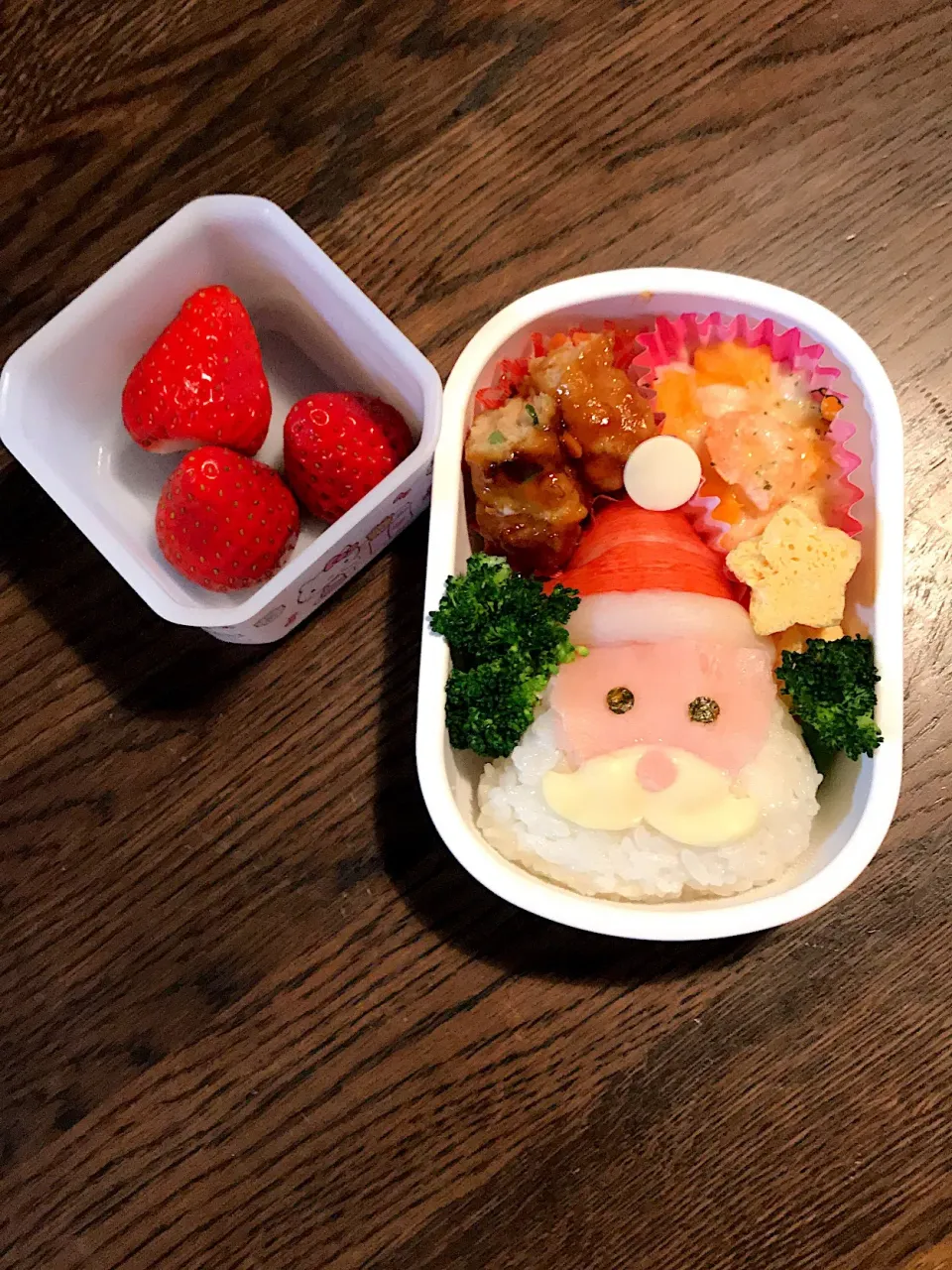 サンタさんお弁当🎅|Azumamaさん