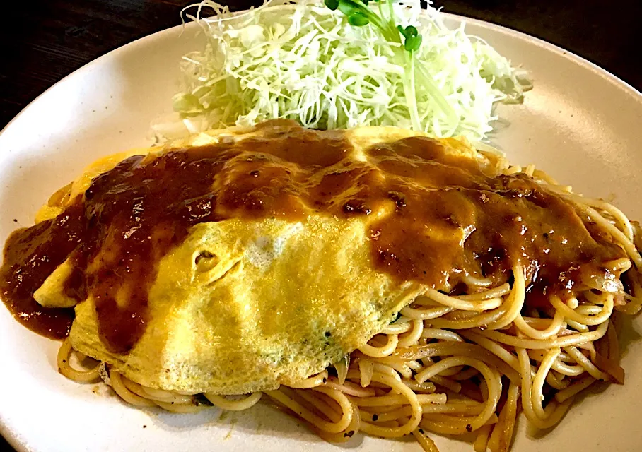 カレー オムスパ
#早弁麺好き男のランチ|mottoさん