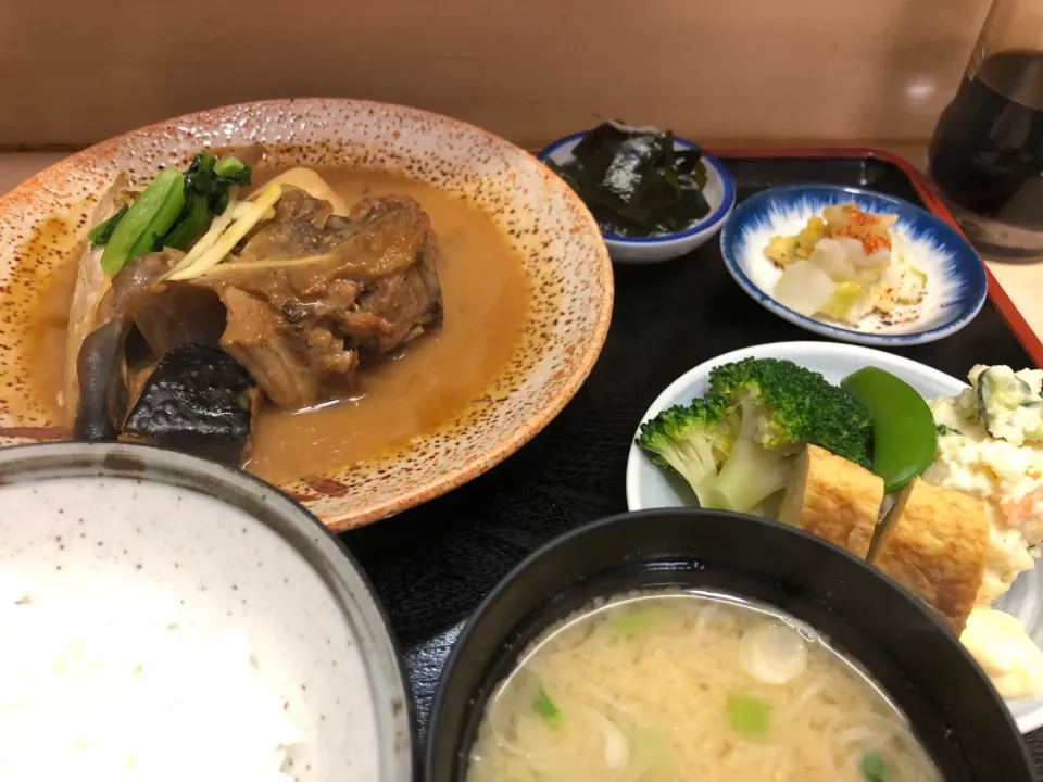 あら煮定食|流線形さん