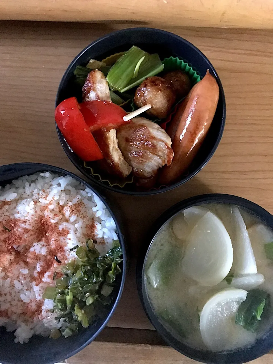 12/12 お弁当 #かぶとキャベツ麩のお味噌汁|侑子さん