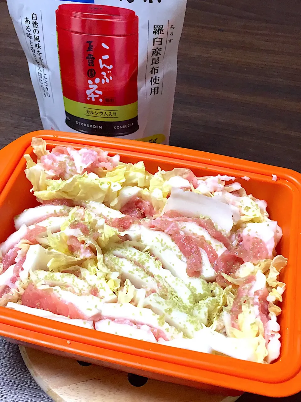 Snapdishの料理写真:レンジで白菜と豚肉のミルフィーユ#こんぶ茶|yuiさん