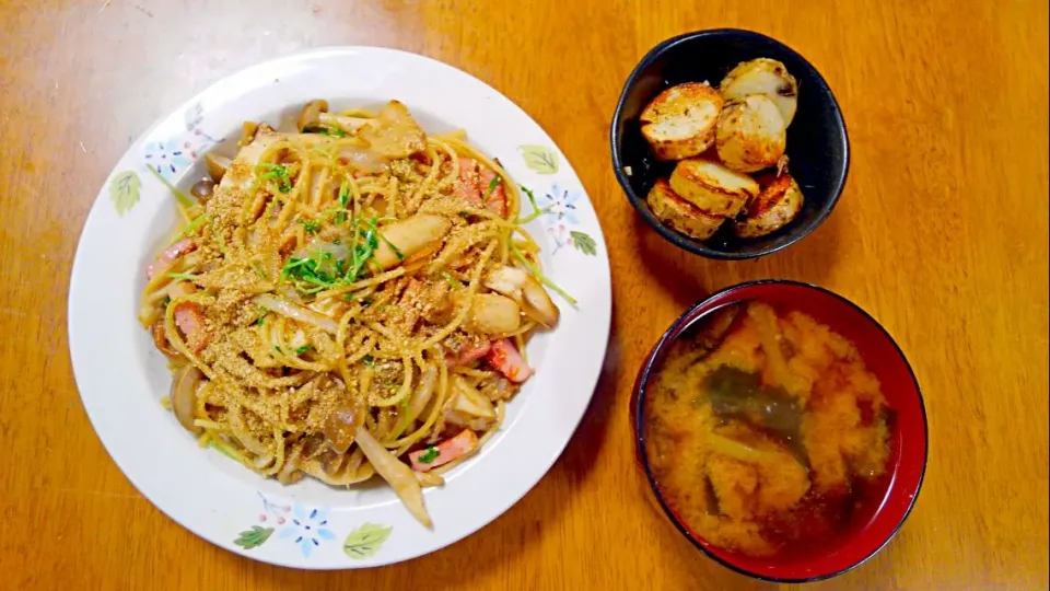 １２月６日　きのことベーコンの和風パスタ　山芋の炒めもの　大根とわかめのお味噌汁|いもこ。さん