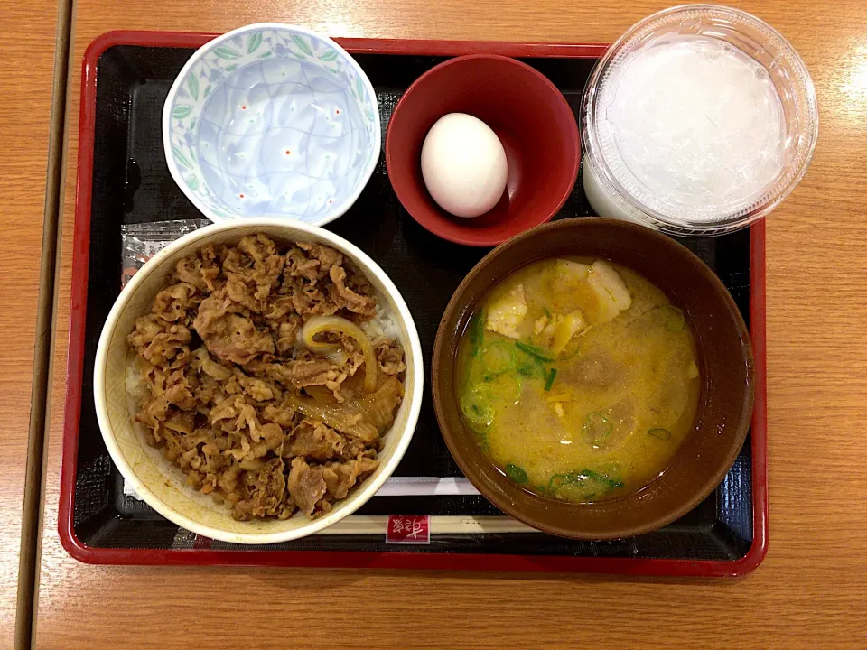 牛丼(並)カレー豚汁たまごセット|ばーさんさん