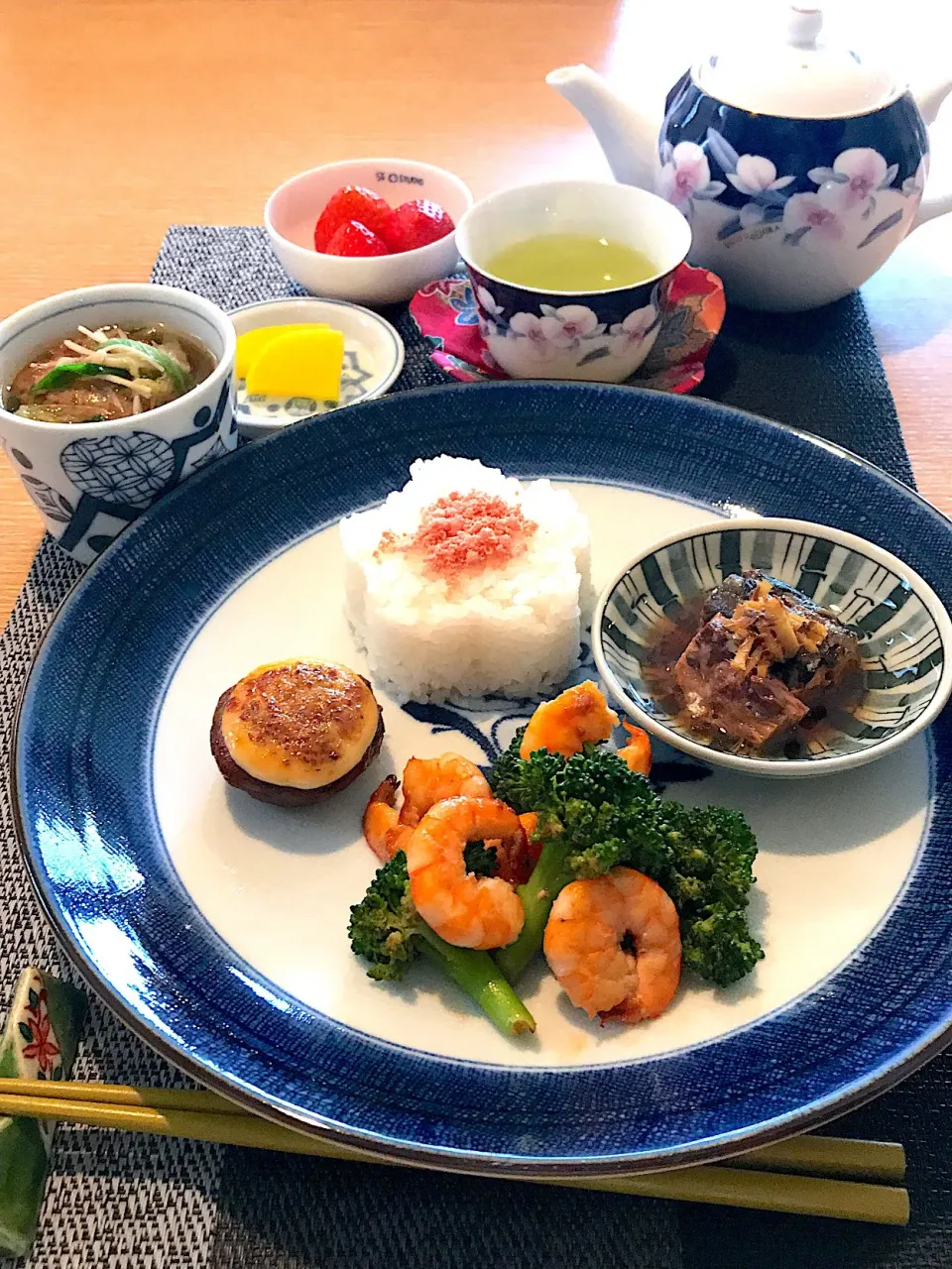 一人おうちランチ🍚|サミカさん