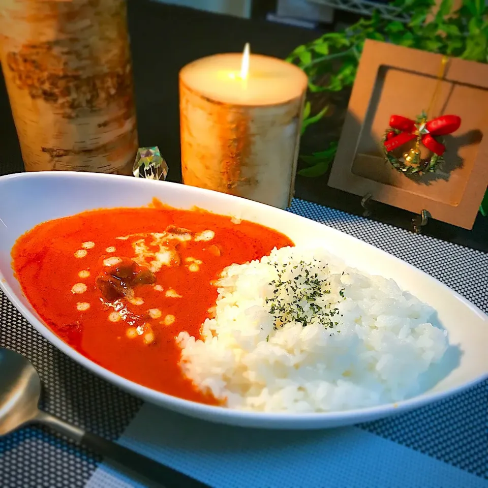 Butter Chicken Curry

スパイシーだけどバターとヨーグルトでまろやかな🍗バターチキンカレー😋|Sの食卓さん