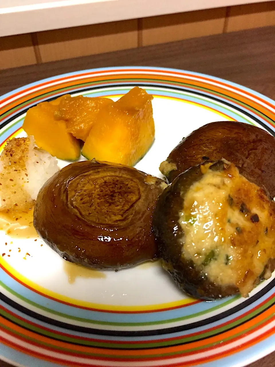 しいたけの肉詰め|Ayako Koizumiさん