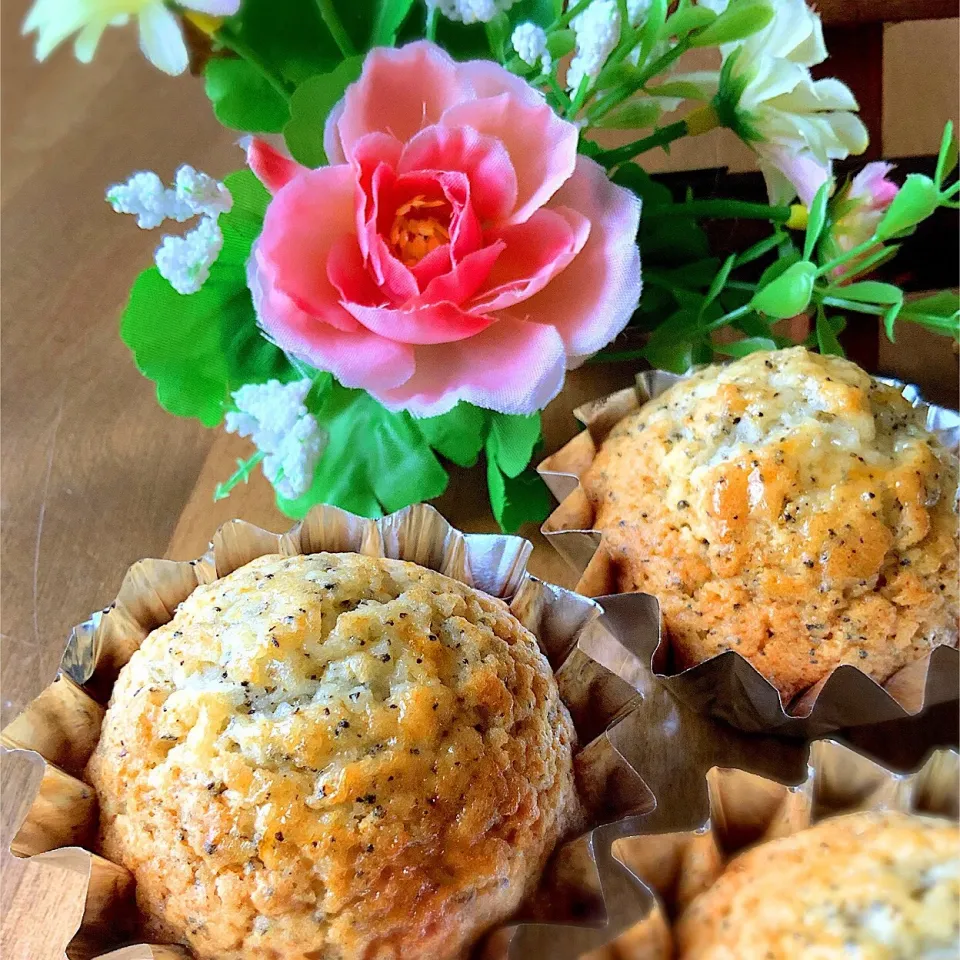 Snapdishの料理写真:レモンと紅茶のミニカップケーキ🧁|9421beruさん