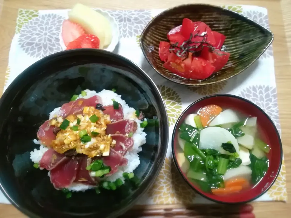 簡単夜ご飯　カツオの香味だれかけ丼|osumimamaさん