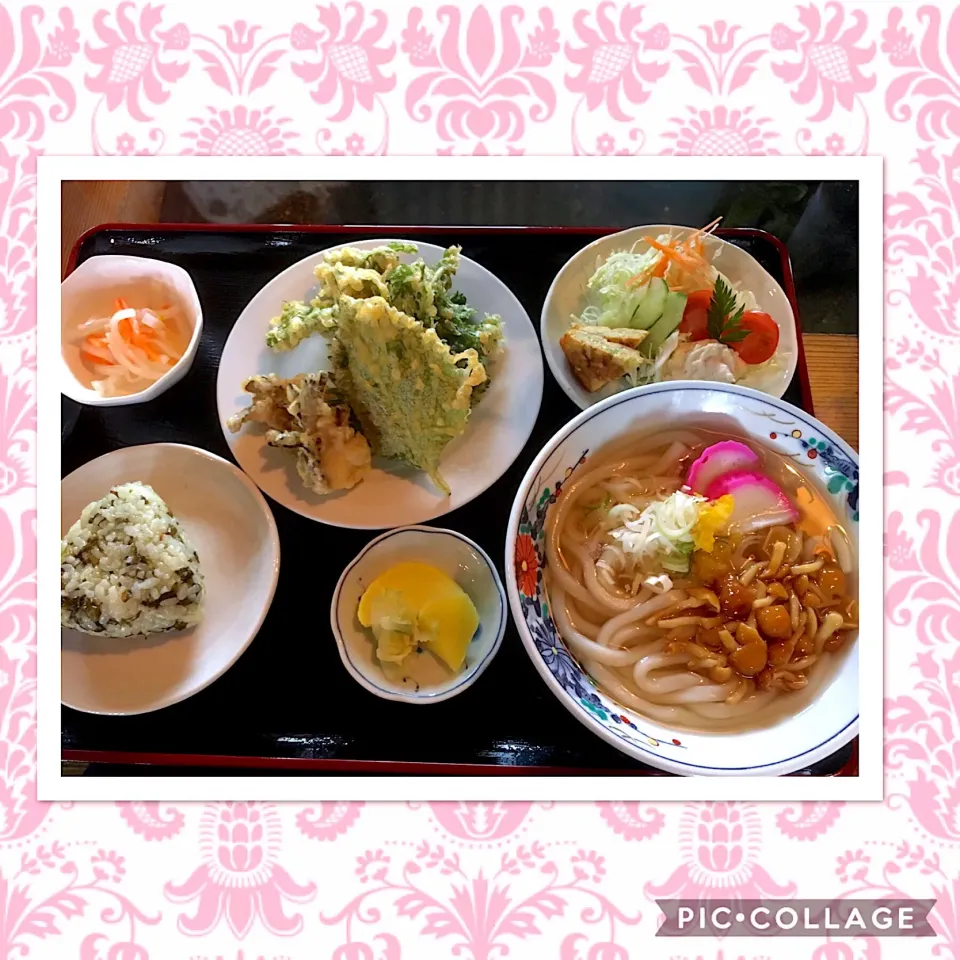 本日の賄い（12/14  なめこのちょこっとうどんと春菊と舞茸の天ぷら、高菜おにぎり🍙＆紅白なます❤）|かぴかぴさん