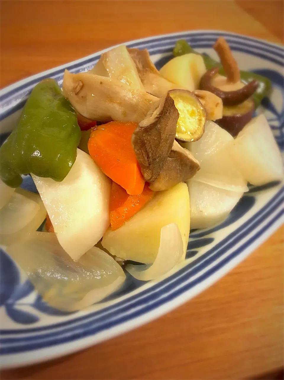 Snapdishの料理写真:色々野菜ときのこのブレイズ#ホットクック|ゆうこさん