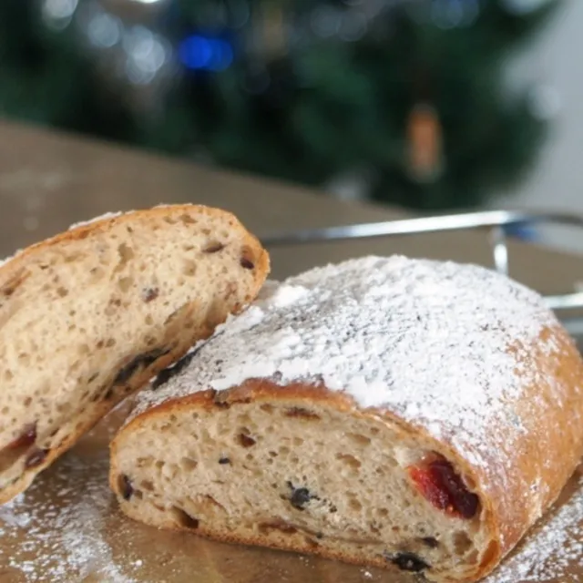 3丁目CAFEさんのふわふわしっとりシュトーレン #レシピブログ #RecipeBlog|レシピブログさん