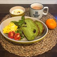 Matcha azuki bread