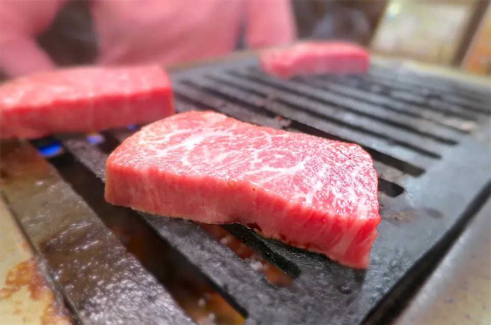 Snapdishの料理写真:めっちゃ厚い！！！！@焼肉大門 堀切菖蒲園|Mickeeさん