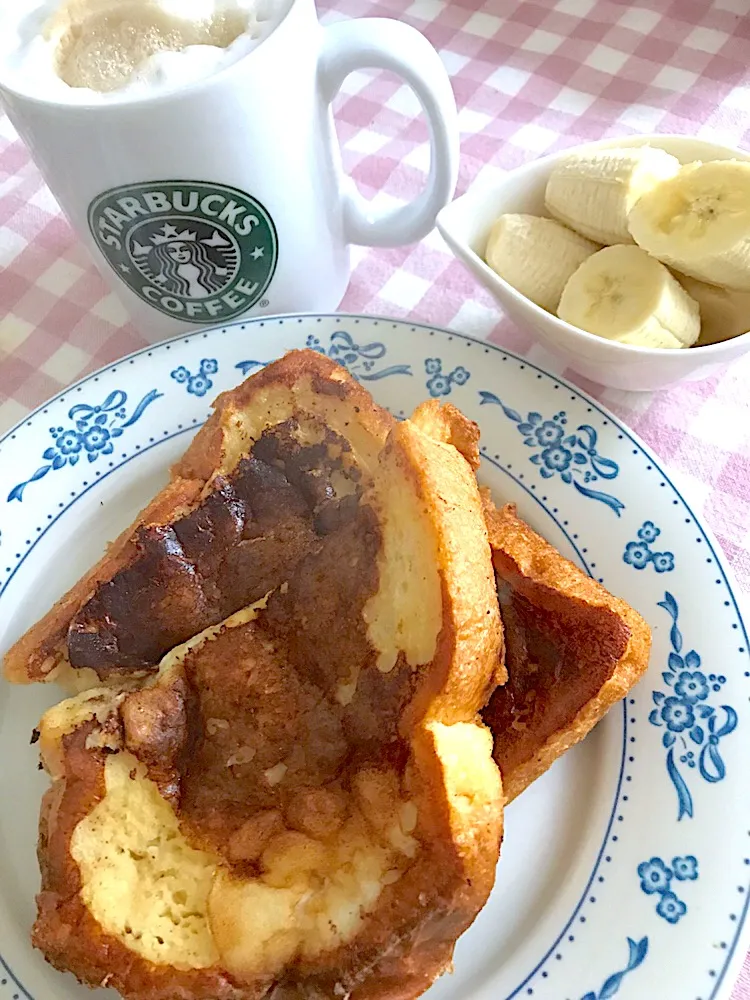 休日の朝ごはんは、フレンチトースト♪|ともさん