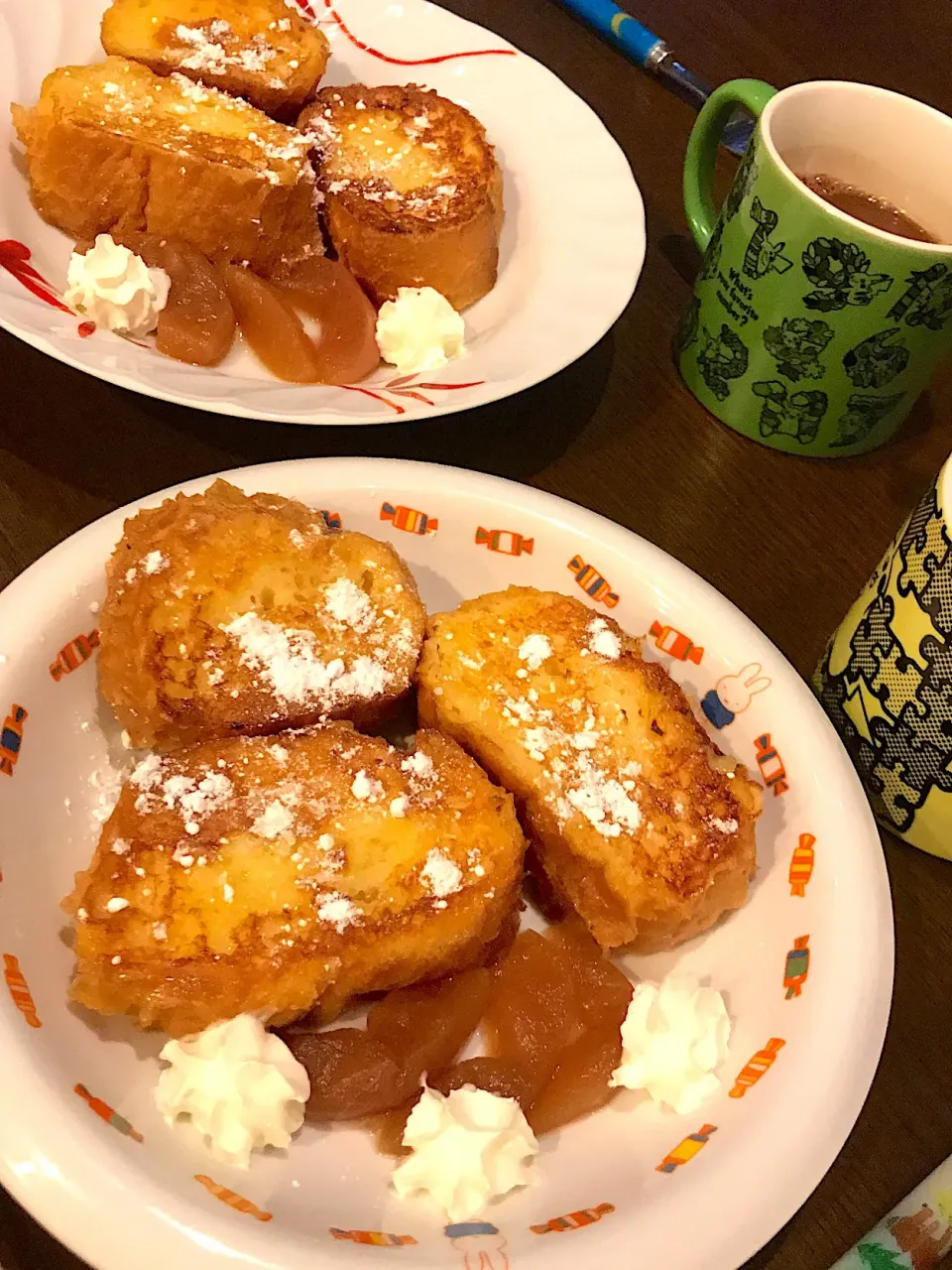 バゲット🥖のフレンチトースト  林檎のシロップ煮🍎＆クリーム添え  ココアオレ＆コーヒー☕️|ch＊K*∀o(^^*)♪さん