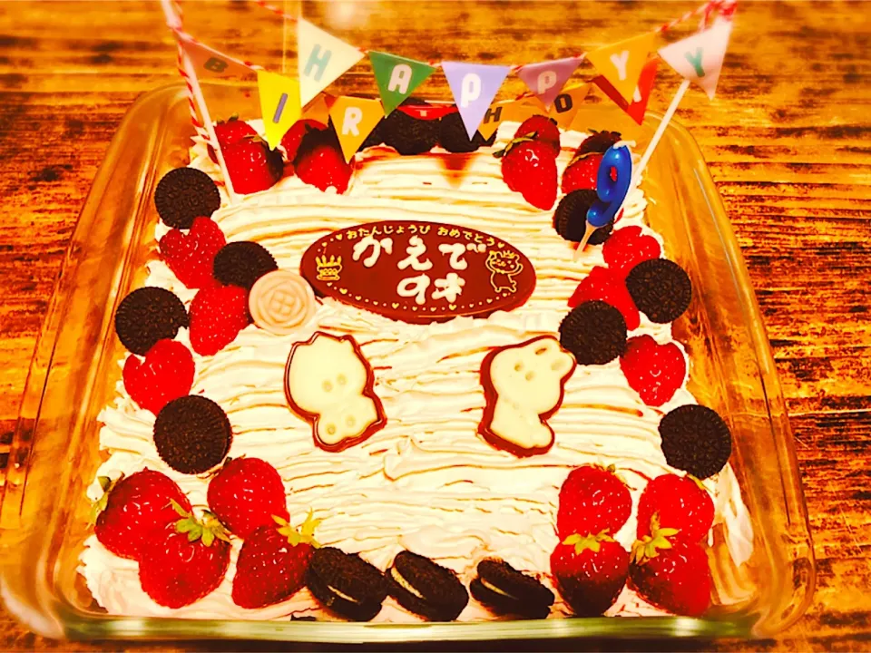 Snapdishの料理写真:誕生日ケーキ～トライフル～|パンダ母さん🐼さん