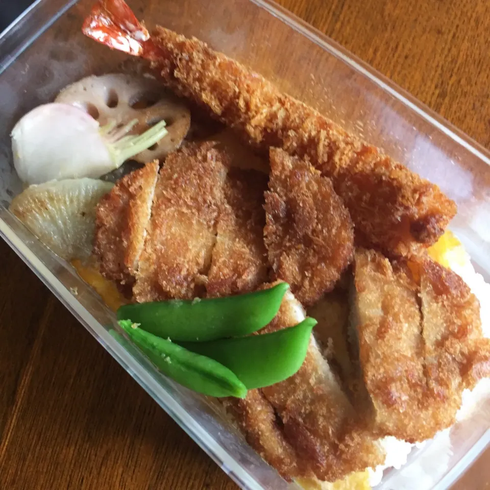 Snapdishの料理写真:カツ丼風フライのっけ弁当|Kさん