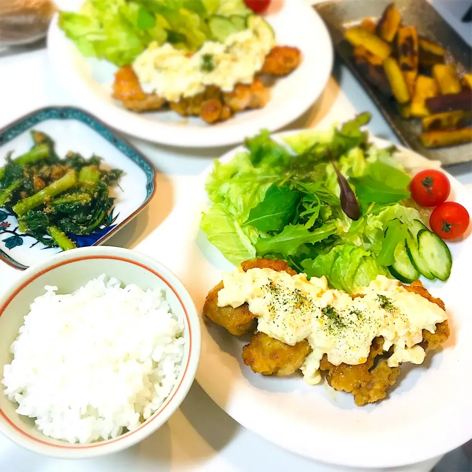 夕飯…チキン南蛮とそのほか… #料理好きな人と繋がりたい  #チキン南蛮  #鶏肉料理|kayoさん