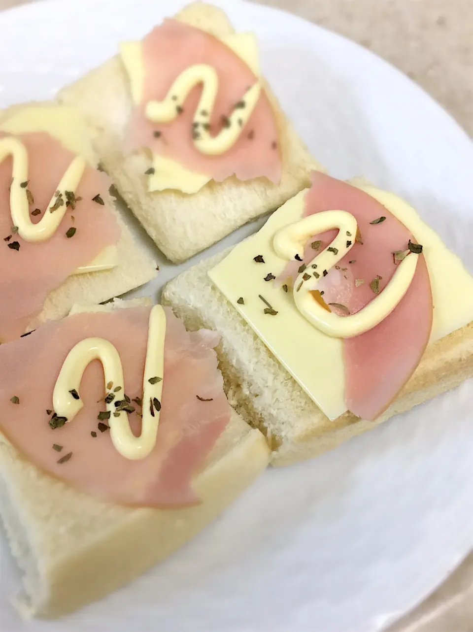 パステルカラーの朝食😀|ミーさん