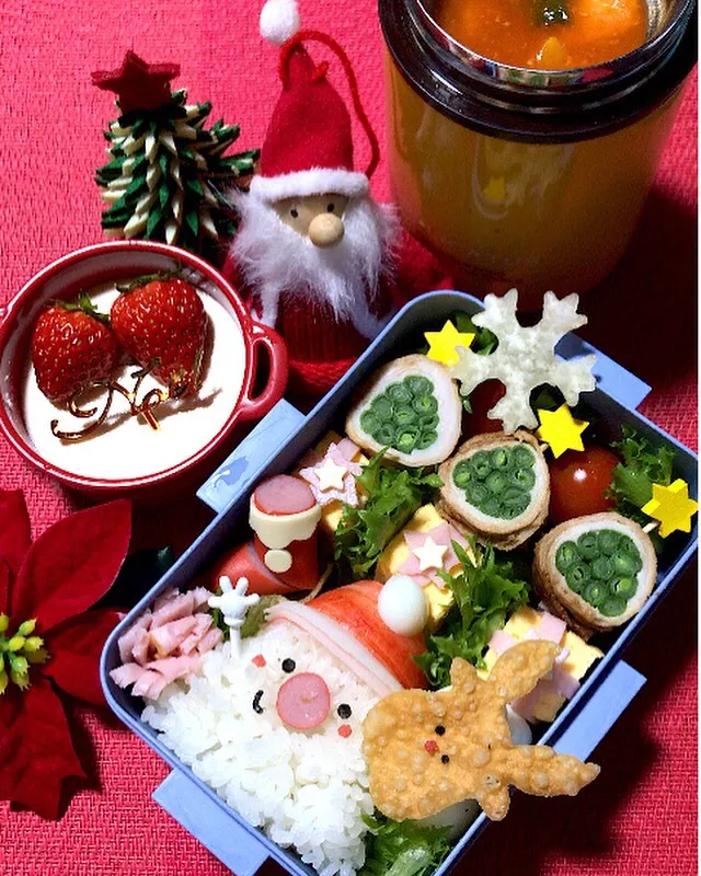 Snapdishの料理写真:12月17日JKのお楽しみ弁当🎄
 #キャラ弁  #クリスマス弁当|Bちゃんさん