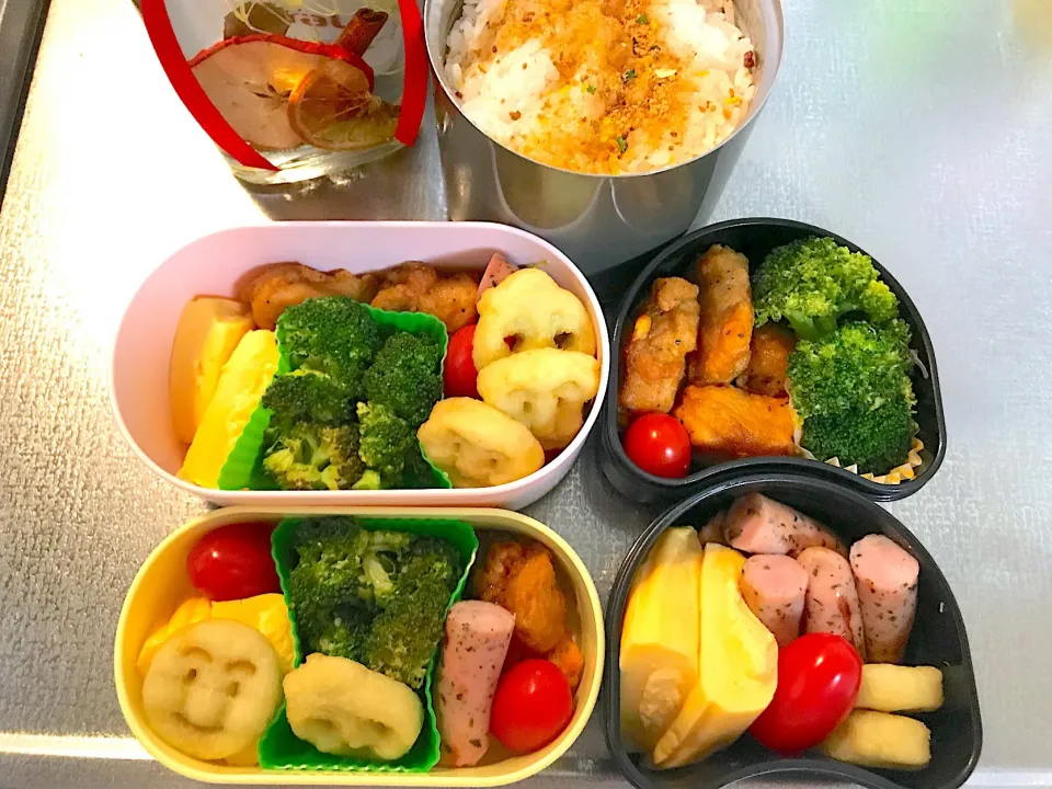 旦那と娘達のお弁当♪|このみんさん