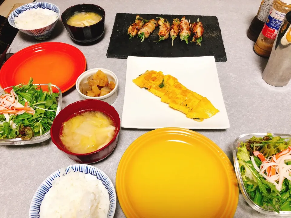 水菜とエリンギの豚肉巻き
大葉チーズ卵焼き
 #晩ごはん|haacomさん