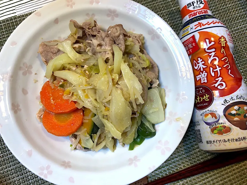 肉野菜炒め | 香りつづくとろける味噌 | マルサンアイ株式会社|こぐまさん