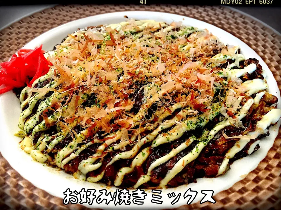 Yoshi's kitchen お好み焼き(ミックス)
#お好み焼き#こなもん#粉もの|dr.よっしーパパ(ふらっとちゃんねるパパママレオくん)さん