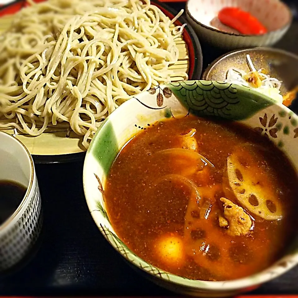 Snapdishの料理写真:いつものお蕎麦やさんで、カレーつけ蕎麦～(^o^)v|たかたかさん