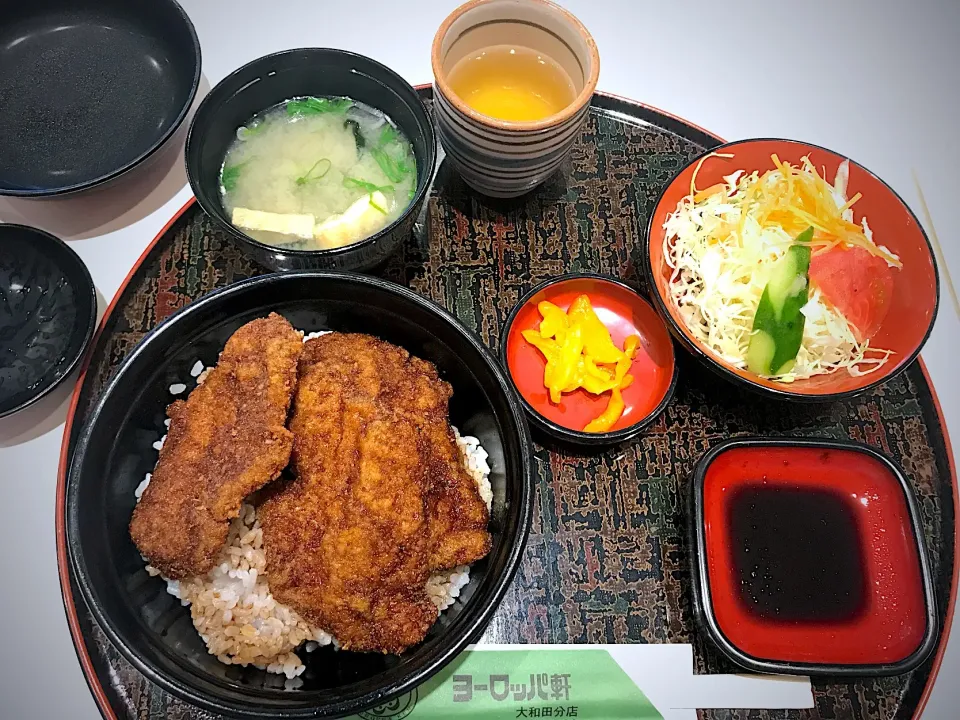 Snapdishの料理写真:福井名物ソースカツ丼|1614さん