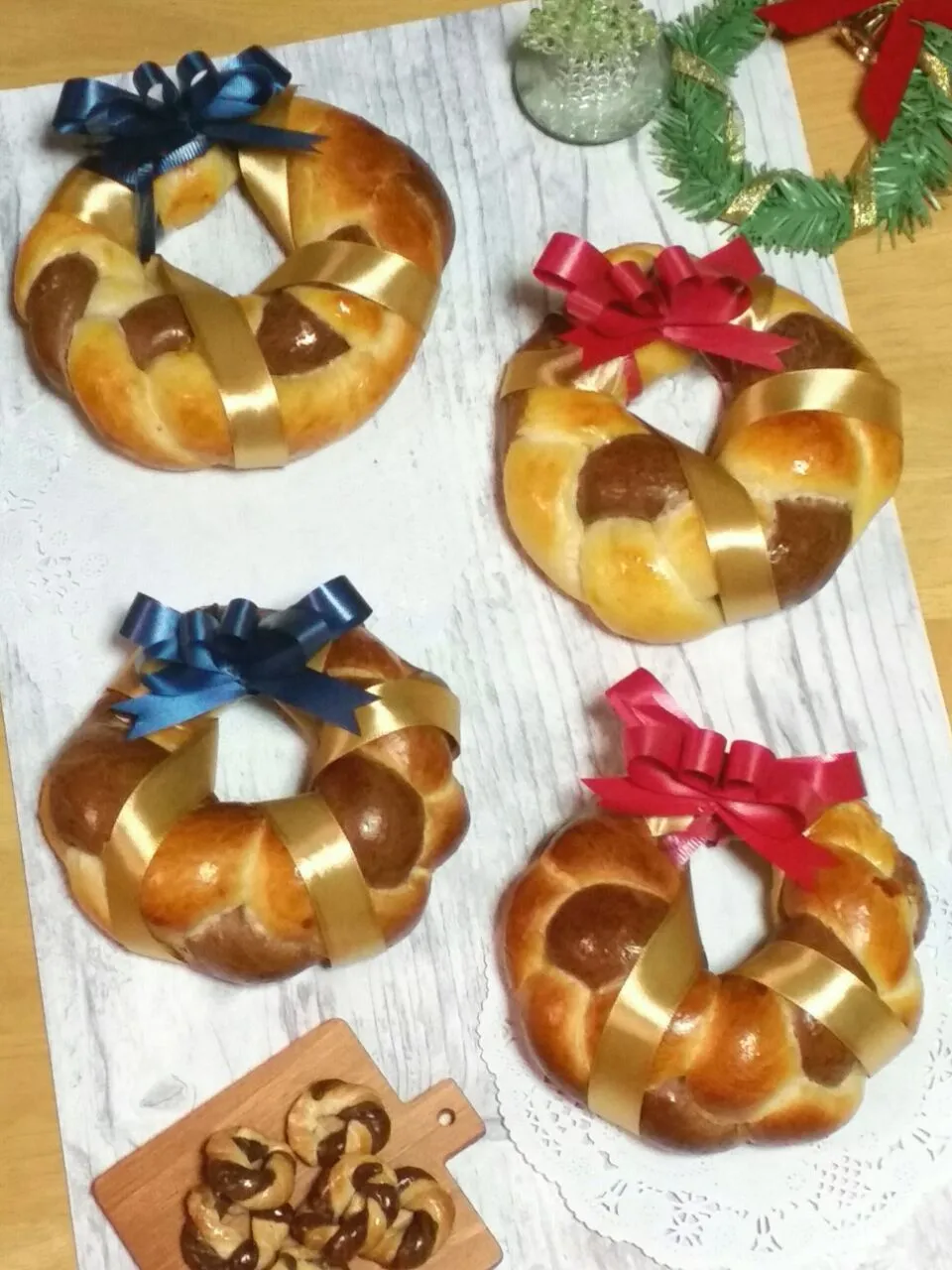 Snapdishの料理写真:クリスマスリースパン🎄|まーやんさん